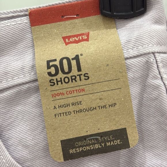 Levi's 501 Original Fit High Rise Lavender Fray Hem Button Closure NWT Size 29" - Picture 6 of 10